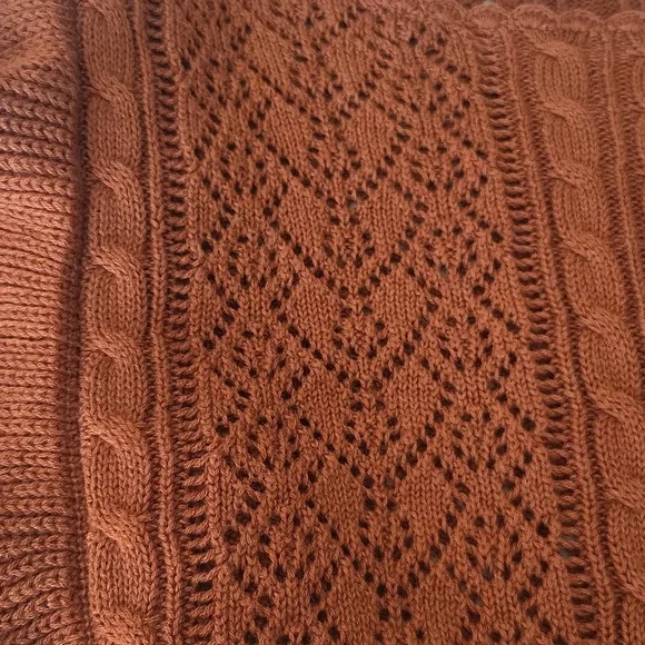 Chelsea & Violet ruffled sweater - Picture 4 of 4